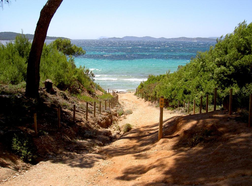 Residence Odalys Les Oceanides La Londe-les-Maures Kültér fotó